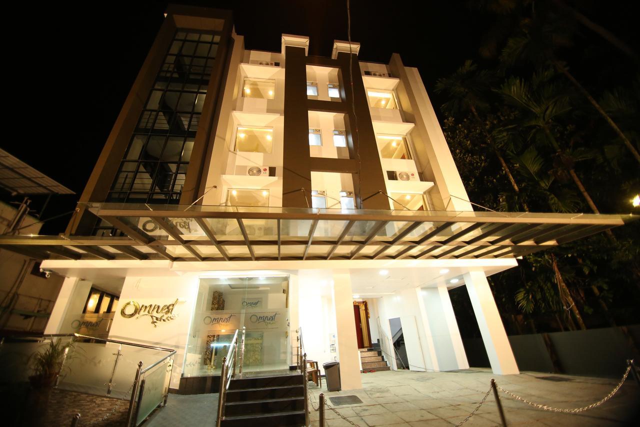 Omnest Hotel Kochi Exterior foto