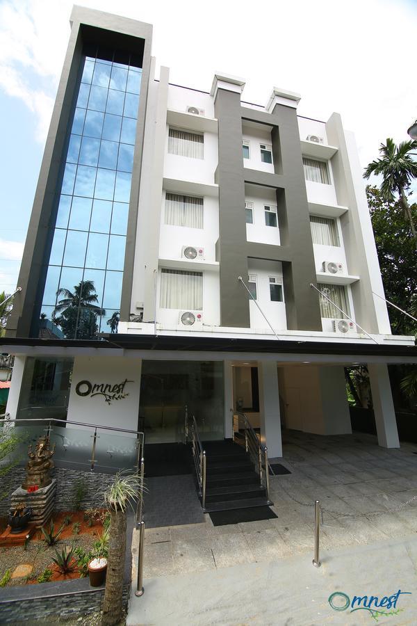 Omnest Hotel Kochi Exterior foto
