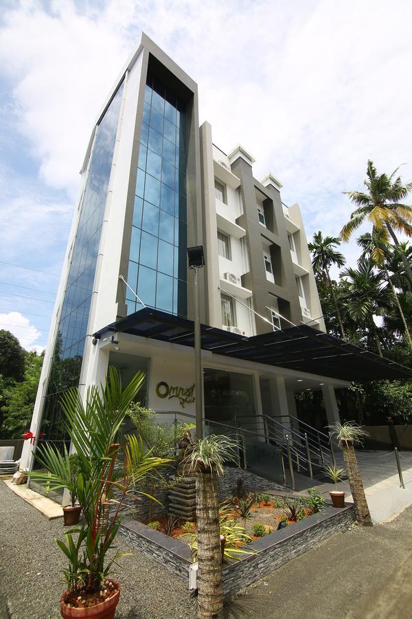 Omnest Hotel Kochi Exterior foto